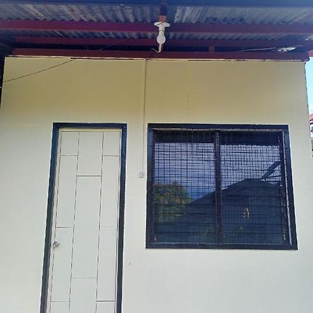 Byannix Guests Room Moalboal Ngoại thất bức ảnh
